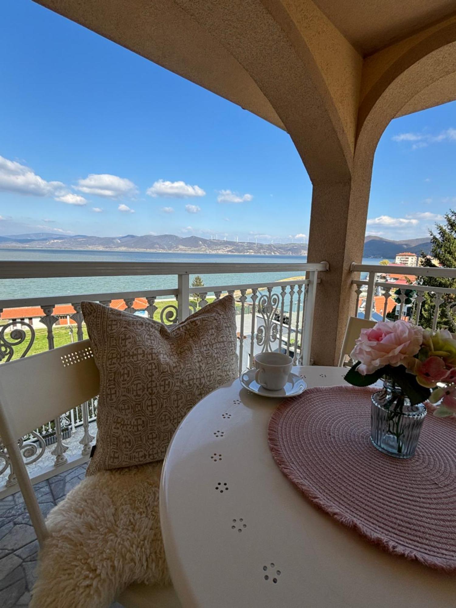 Apartmani "Marija" Golubac Exteriör bild